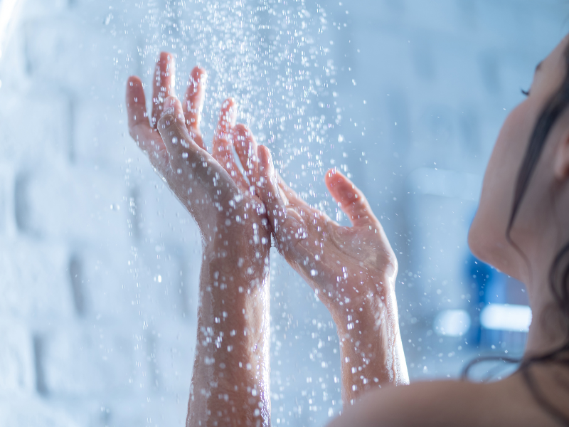 Tắm đúng cách để bảo vệ da và cơ thể, duy trì vẻ đẹp của da