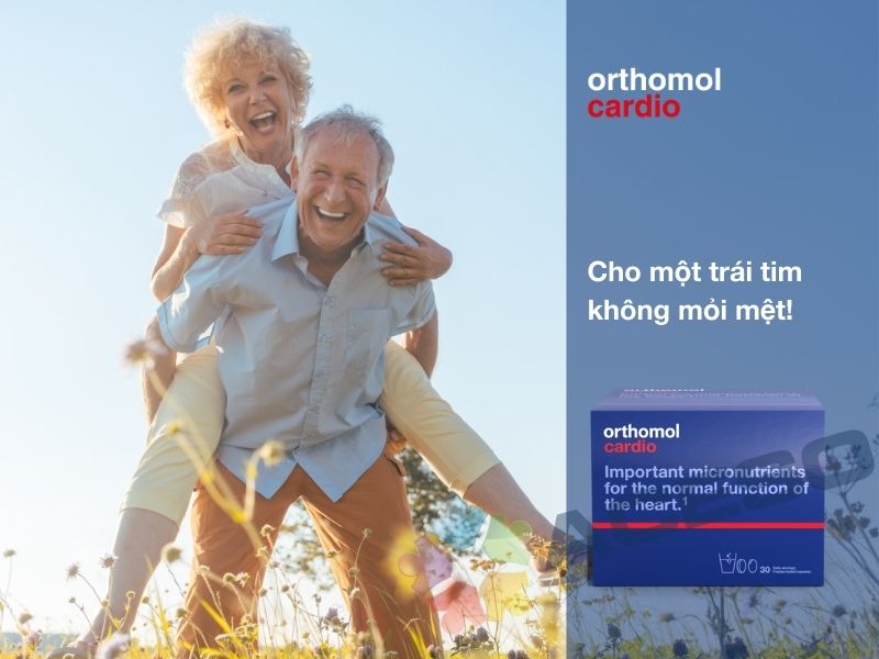 Hình ảnh cặp đôi lớn tuổi cõng nhau và hộp sản phẩm Orthomol Cardio